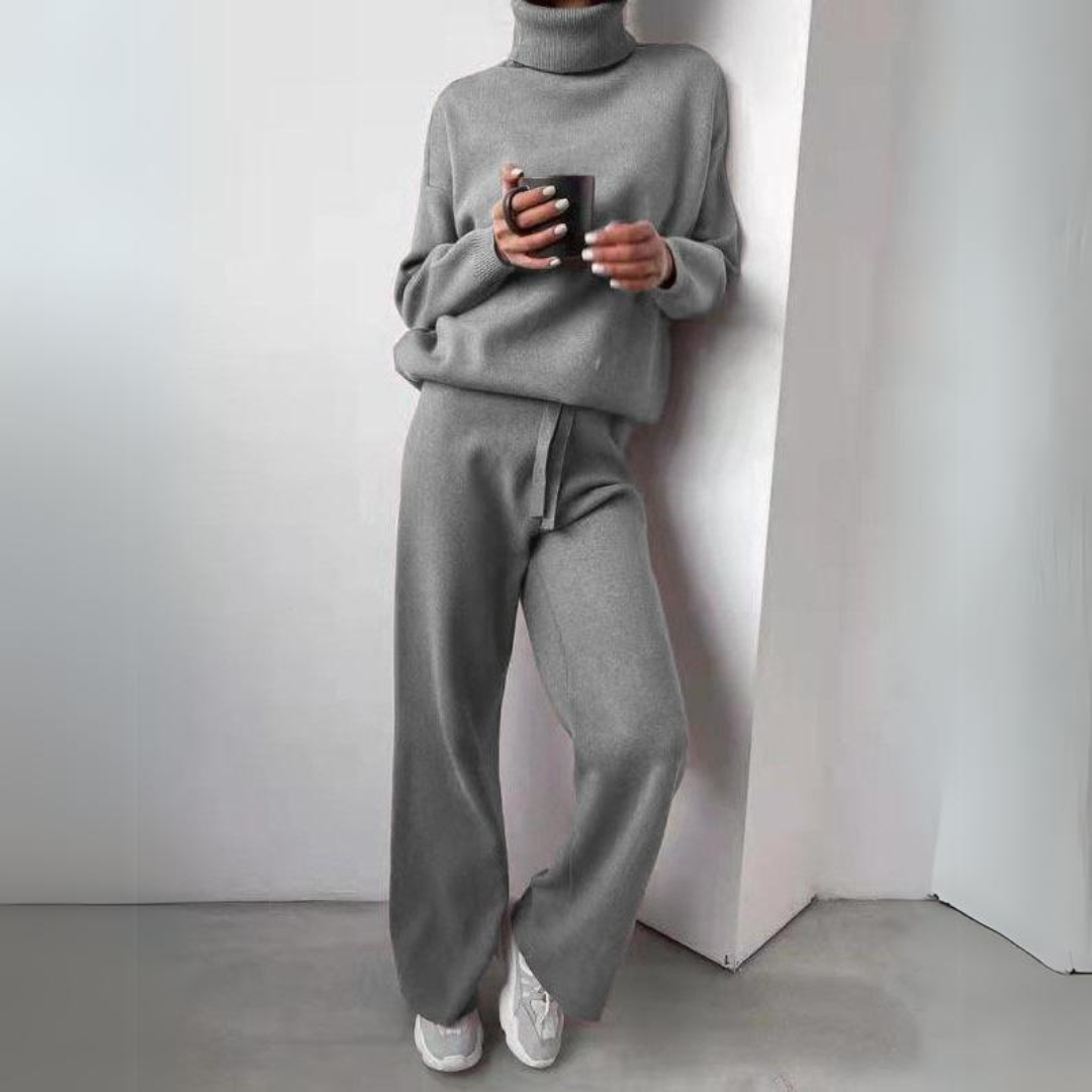 Harper Lee | Relaxed Turtleneck Lounge Set