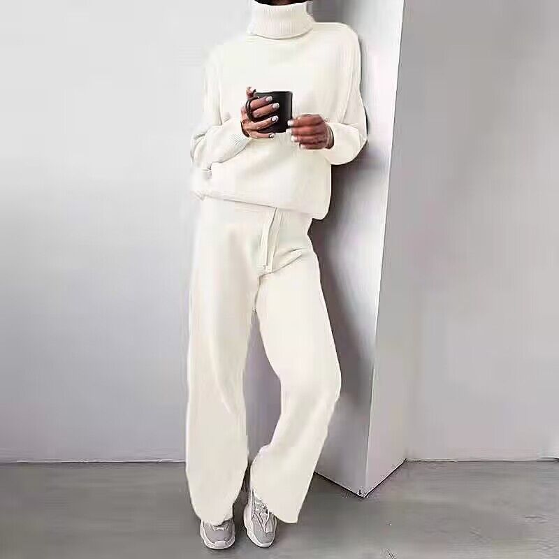 Harper Lee | Relaxed Turtleneck Lounge Set